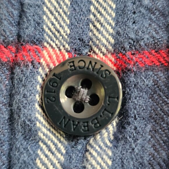 L.L. Bean Mens Fleece Lined Flannel Shirt, Blue Plaid, Cotton, Size Medium - Picture 7 of 9